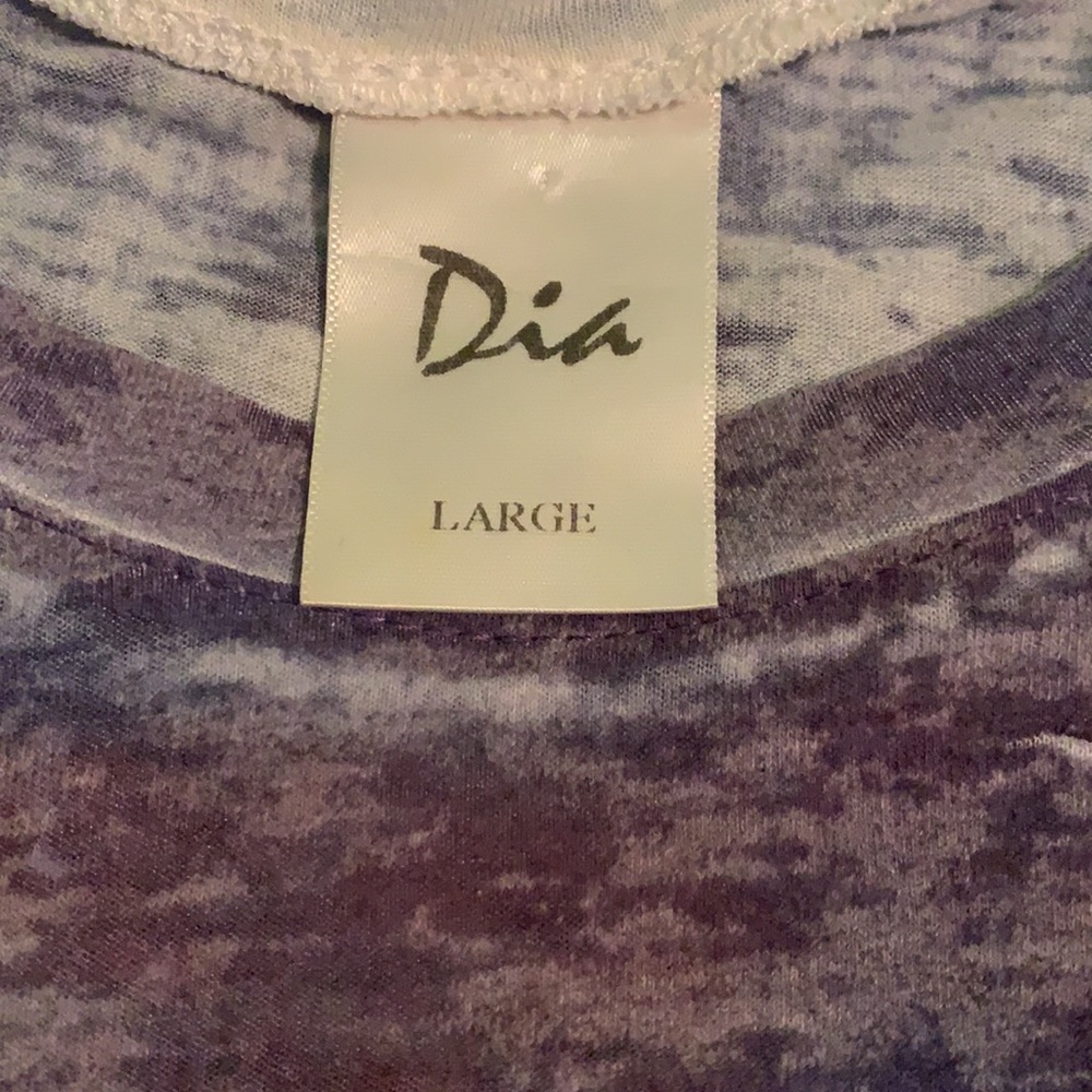 💜 HELLO VEGAS! Beautiful embellished Las Vegas strip t-shirt. Size L - Picture 8 of 11